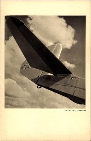 Seller image for Ansichtskarte / Postkarte Aviation, Dans le sillage du vent, Flugzeug in der Luft, Heck for sale by akpool GmbH