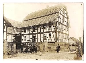 Seller image for Anwesen der Fam. Karl Bierschenk in Krauthausen Thringen Originalfotografie Originalfotografie um 1900 for sale by Versandantiquariat Hsl