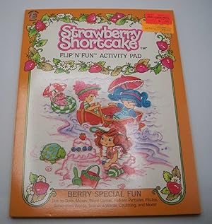 Bild des Verkufers fr Strawberry Shortcake Flip 'n' Fun Activity Pad zum Verkauf von Easy Chair Books