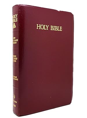 Imagen del vendedor de HOLY BIBLE a la venta por Rare Book Cellar