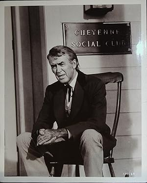 Imagen del vendedor de The Cheyenne Social Club 8 x 10 Still 1970 James Stewart, Henry Fonda a la venta por AcornBooksNH