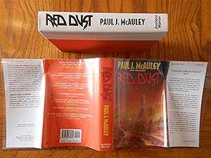 Imagen del vendedor de Red Dust a la venta por Clarkean Books