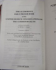Seller image for THE AUTHORISED DAILY PRAYER BOOK OF THE UNITED HEBREW CONGREGATIONS OF THE COMMONWEALTH (Centenary Edition) by Rev. S. Singer (1998-05-03) for sale by Buchliebe-shop I Buchhandlung am Markt