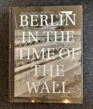 Seller image for John Gossage. Berlin In Time Of The War. Signiert for sale by Stefan Schuelke Fine Books