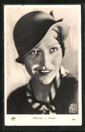 Ansichtskarte Schauspielerin Käthe v. Nagy mit hübschem Hut und gestreiftem Halstuch