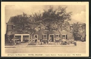 Carte postale Alvignac-les-Eaux, Hotel Charbre, vue du bâtiment