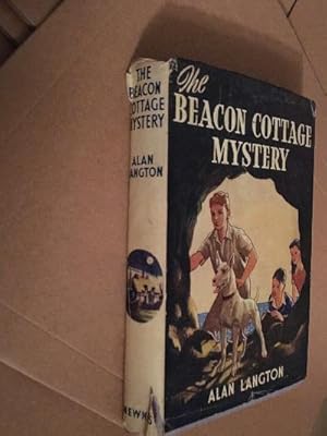 Immagine del venditore per The Beacon Cottage Mystery venduto da SAVERY BOOKS