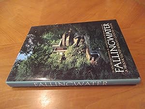 Imagen del vendedor de Fallingwater: A Frank Lloyd Wright Country House a la venta por Arroyo Seco Books, Pasadena, Member IOBA