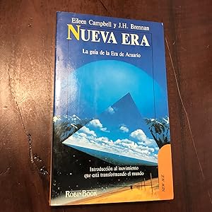 Imagen del vendedor de Nueva Era. La gua de la Era de Acuario a la venta por Kavka Libros