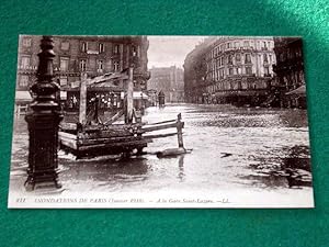 Bild des Verkufers fr Carte Postale Ancienne - PARIS - LA GRANDE CRUE DE LA SEINE (Janvier 1910). 211 - A la Gare Saint-Lazare. LL. zum Verkauf von JOIE DE LIRE