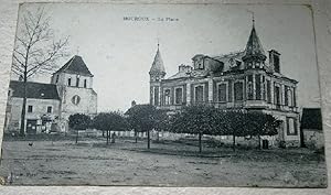 Imagen del vendedor de Carte Postale Ancienne - MOUROUX. La Place. a la venta por JOIE DE LIRE