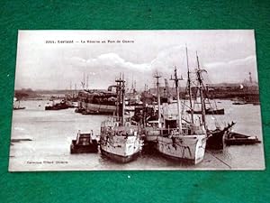 Bild des Verkufers fr Carte Postale Ancienne - 2255- LORIENT - La Rserve au Port de Guerre. zum Verkauf von JOIE DE LIRE