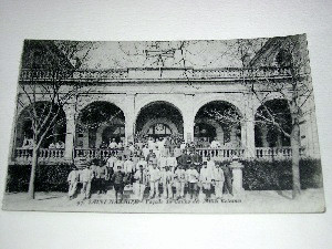 Image du vendeur pour Carte Postale Ancienne - SAINT-NAZAIRE - Faade du Casino des Milles Colonnes. mis en vente par JOIE DE LIRE