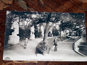 Image du vendeur pour Carte Postale Ancienne - 14 - BRUXELLES -Square du Sablon. Alle des statues. mis en vente par JOIE DE LIRE