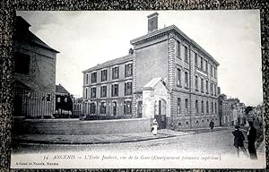 Image du vendeur pour Carte Postale ancienne 44 ANCENIS - l'Ecole Joubert, rue de la Gare (Enseignement primaire suprieur). mis en vente par JOIE DE LIRE