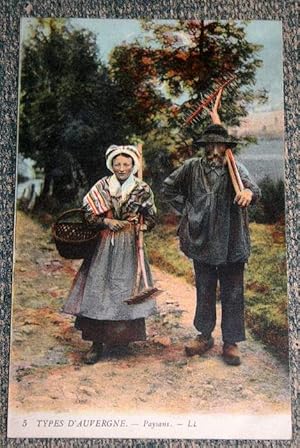 Bild des Verkufers fr Carte Postale ancienne (63) - TYPES AUVERGNE - Couple, Paysans, colorise, N5. zum Verkauf von JOIE DE LIRE