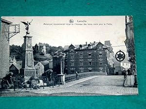 Image du vendeur pour Carte Postale Ancienne - Laroche. - Monument commmoratif rigen l' Honneur des Hros mort pour la Patrie mis en vente par JOIE DE LIRE