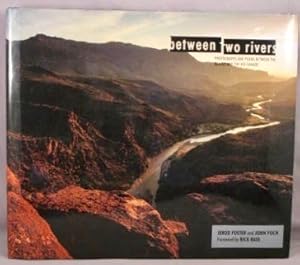 Imagen del vendedor de Between Two Rivers; Photographs and Poems between the Brazos and the Rio Grande. a la venta por Bucks County Bookshop IOBA