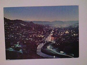 Bild des Verkufers fr Sarajevo. Luftaufnahme. Bei Nacht. AK. zum Verkauf von ABC Versand e.K.