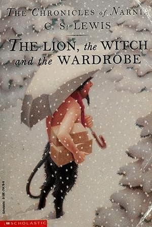 Immagine del venditore per The Lion, the Witch and the Wardrobe venduto da Paper Garden Books