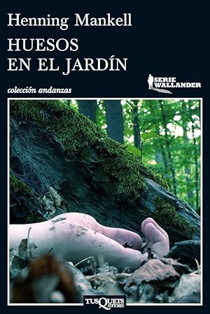 Imagen del vendedor de Huesos En El Jardn (Andanzas) (Spanish Edition) a la venta por Von Kickblanc