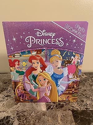 Imagen del vendedor de Disney Princess: First Look and Find [FIRST EDITION, FIRST PRINTING] a la venta por Vero Beach Books