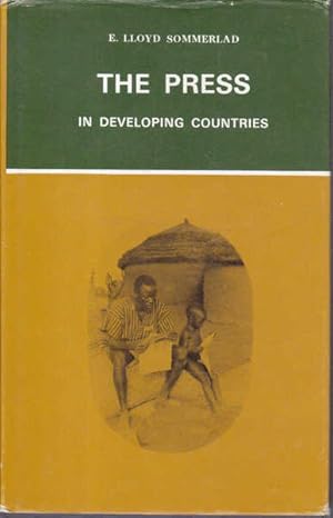 Imagen del vendedor de The Press in Developing Countries a la venta por Goulds Book Arcade, Sydney