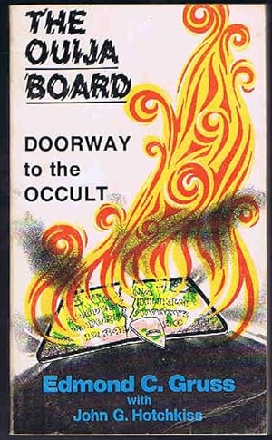 Immagine del venditore per The Ouija Board: Doorway to the Occult venduto da Lazy Letters Books