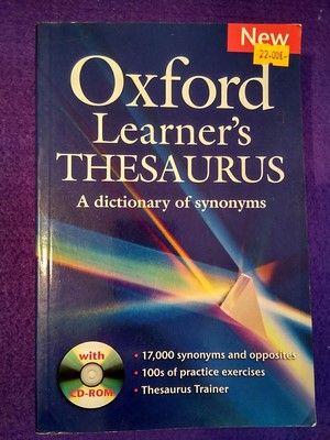 Oxford Learner's Thesaurus: A dictionary of synonyms (+cd)