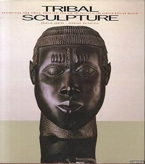 Image du vendeur pour Tribal Sculpture. Masterpieces from Africa, South East Asia and the Pacific in the Barbier - Mueller Museum mis en vente par Klondyke