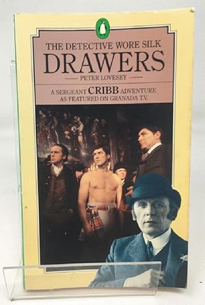 Seller image for The Detective Wore Silk Drawers (Penguin crime fiction) for sale by Cambridge Recycled Books
