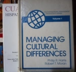 Image du vendeur pour MANAGING CULTURAL DIFFERENCES Volume 1 + CUADERNOS HISPANOAMERICANOS 601-602 julio-agosto 2000 (2 libros) mis en vente par Libros Dickens