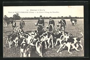 Carte postale Saint-Fargeau, Chasses à Courre, La Curée à l`Etang des Petits-Bois, Jagd