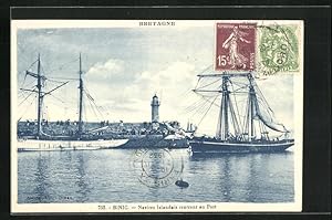 Ansichtskarte Binic, Navires Islandais rentrant au Port