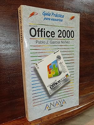 Imagen del vendedor de Guia practica para usuarios Office 2000 a la venta por Libros Antuano