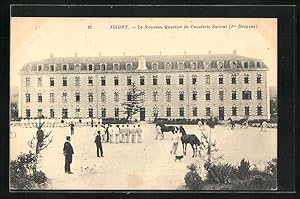 Bild des Verkufers fr Carte postale Joigny, Le Nouveau Quartier de Cavalerie Davout 1er Dragons zum Verkauf von Bartko-Reher