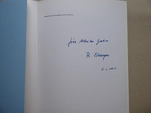 Bild des Verkufers fr Der Mann mit der Postkarte. Erfahrungen eines Sammlerlebens von Yves Klein bis Jeff Koons. * Hanschriftlich auf dem Vortitelblatt: "fr Ulrike Gauss R. Scharpff 1. 3. 2004". zum Verkauf von Antiquariat Heinzelmnnchen