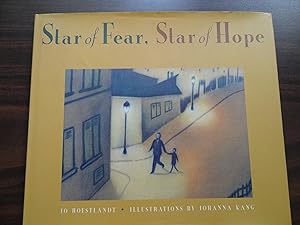 Immagine del venditore per Star of Fear, Star of Hope venduto da Barbara Mader - Children's Books