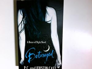 Image du vendeur pour Betrayed: Number 2 in series (House of Night) (English Edition) mis en vente par Antiquariat Buchhandel Daniel Viertel