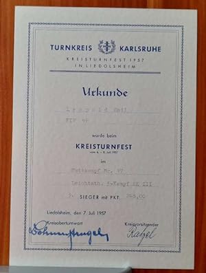 URKUNDE "für Emil Leopold KTV 46. 3 Sieger im 3-Kampf beim Kreisturnfest 6.-8. Juli 1957 im Wettk...
