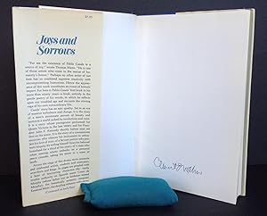 Imagen del vendedor de Joys and Sorrows: Reflections by Pablo Casals a la venta por Dela Duende Books