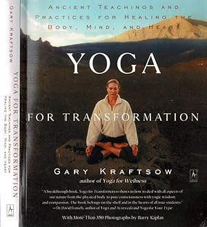 Bild des Verkufers fr Yoga for trasformation Ancient teaching and Holistic practices for healing body, mind, and heart zum Verkauf von Biblioteca di Babele