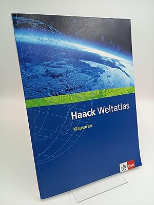 Seller image for Haack Weltatlas. Klausuren (Mit CD-ROM) for sale by Antiquariat Smock