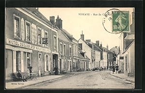 Carte postale Vibraye, Hotel du Lion d`Or, Rue du Chateau