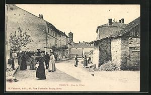 Carte postale Uchizy, Rue du Pilori, vue de la rue im Sonnenschein