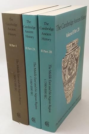 Image du vendeur pour The Cambridge Ancient History. Vol 2. Part 1: The Middle East and the Aegean Region c. 1800-1380 B.C. Part 2A-B: The Middle East and the Aegean Region c. 1380-1000 B.C. mis en vente par Rnnells Antikvariat AB