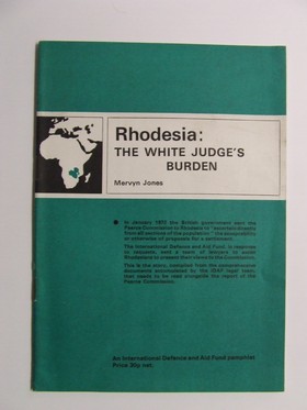 Immagine del venditore per Rhodesia: The White Judge's Burden venduto da Kennys Bookshop and Art Galleries Ltd.