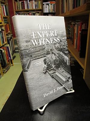 Imagen del vendedor de The Expert Witness a la venta por The Merrickville Book Emporium