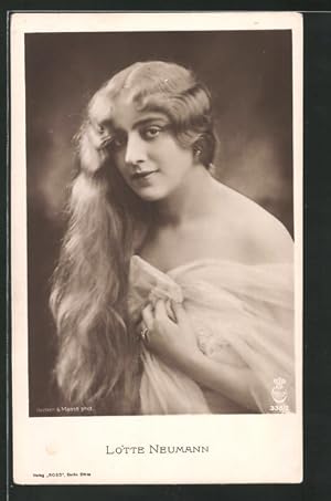 Ansichtskarte Schauspielerin Lotte Neumann mit langem blonden Haar