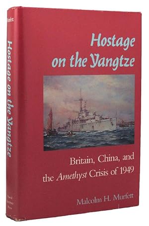 Seller image for HOSTAGE ON THE YANGTZE for sale by Kay Craddock - Antiquarian Bookseller